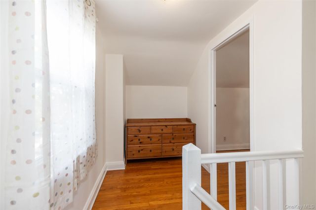 1067 Theodora Street, Franklin Square, NY 11010