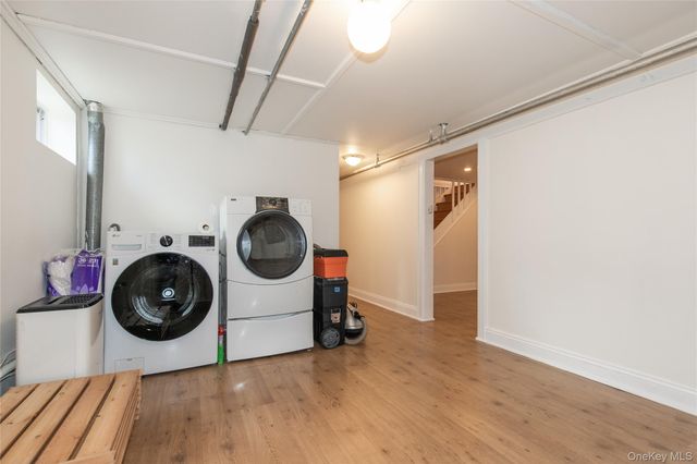 1067 Theodora Street, Franklin Square, NY 11010