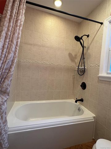 1067 Theodora Street, Franklin Square, NY 11010