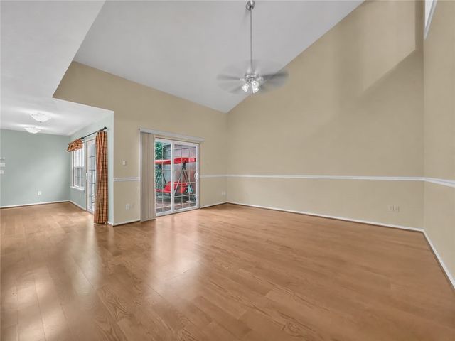9 Rock Creek Dr 9, Corpus Christi, TX 78412