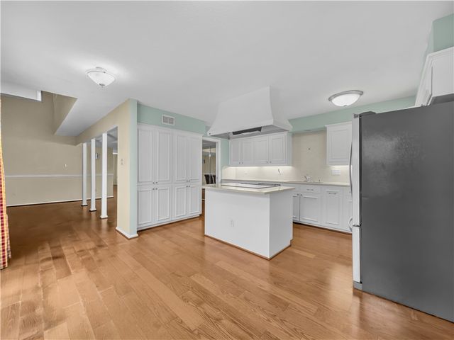 9 Rock Creek Dr 9, Corpus Christi, TX 78412