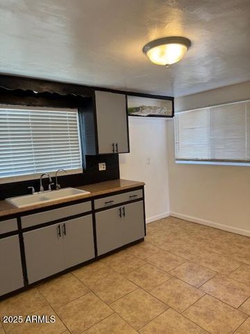 416 N LEWIS --, Mesa, AZ 85201