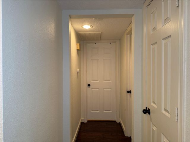 2224 S Piney Point Road 223, Houston, TX 77063