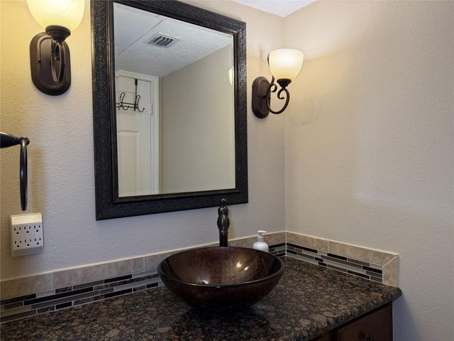 2224 S Piney Point Road 223, Houston, TX 77063