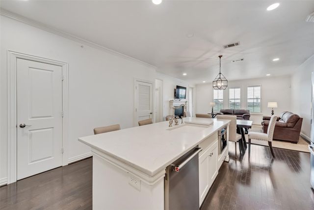 2500 King Arthur Boulevard 304, Lewisville, TX 75056