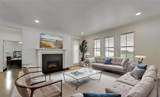 2500 King Arthur Boulevard 304, Lewisville, TX 75056