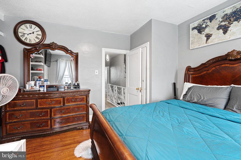 5431 AKRON ST, Philadelphia, PA 19124