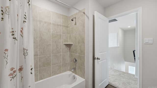1583 Chianti Pass, New Braunfels, TX 78130