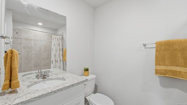 1583 Chianti Pass, New Braunfels, TX 78130