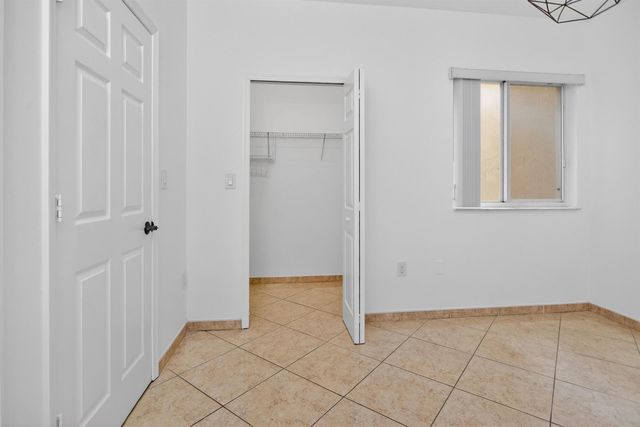 7085 Nova Drive 232, Davie, FL 33317