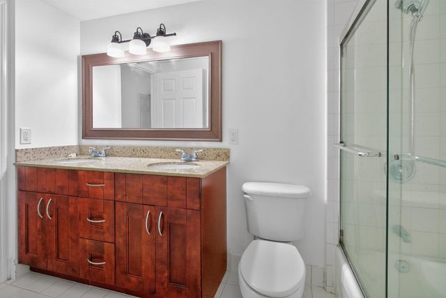 7085 Nova Drive 232, Davie, FL 33317