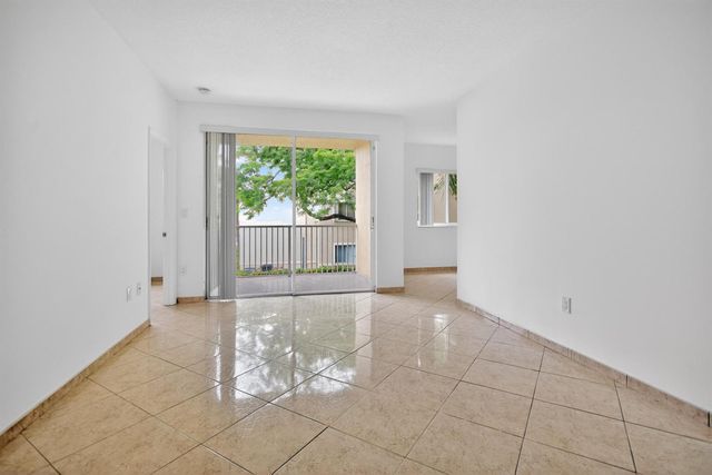 7085 Nova Drive 232, Davie, FL 33317