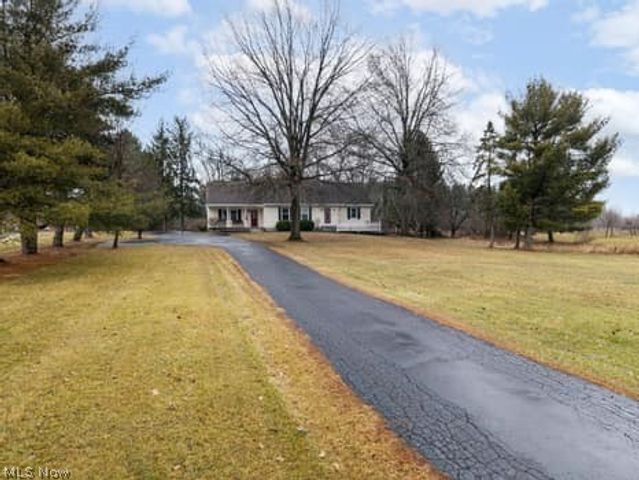 4293 Good Road, Seville, OH 44273