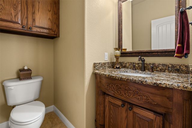 5620 Wedgefield Road, Granbury, TX 76049