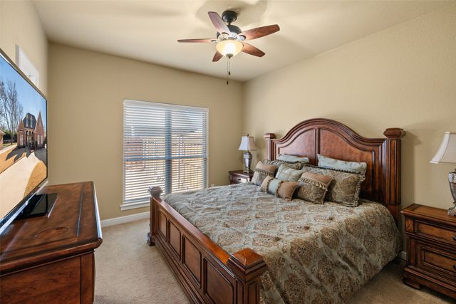 5620 Wedgefield Road, Granbury, TX 76049