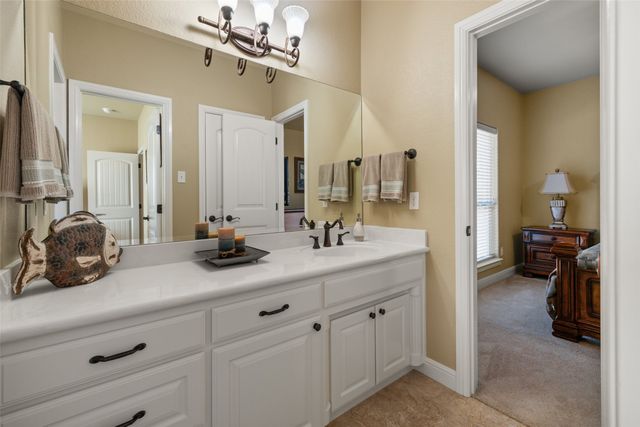 5620 Wedgefield Road, Granbury, TX 76049