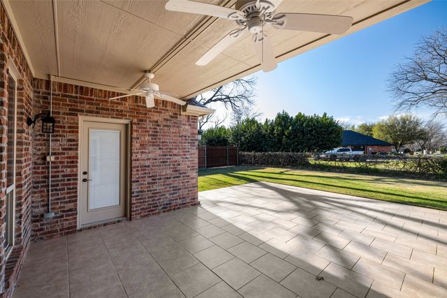 5620 Wedgefield Road, Granbury, TX 76049