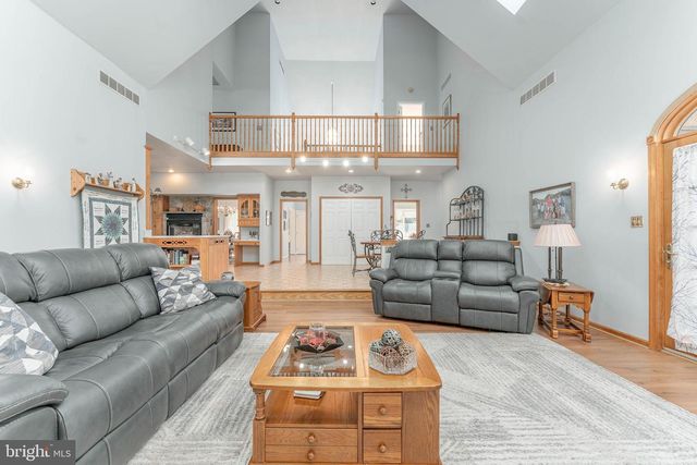 797 TREE LN, West Chester, PA 19380