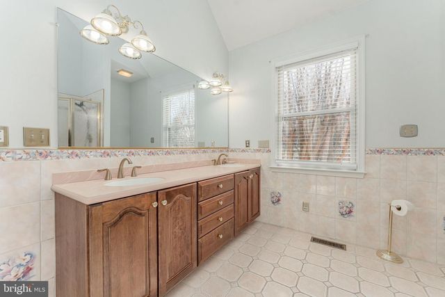 797 TREE LN, West Chester, PA 19380