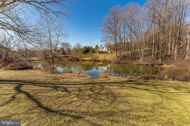 797 TREE LN, West Chester, PA 19380