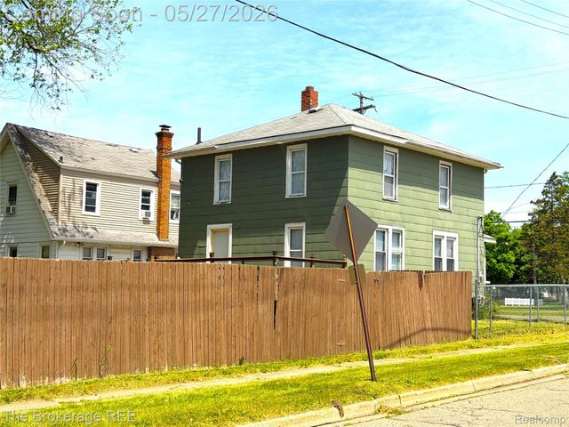 11205 N Saginaw Street, Mt. Morris, MI 48458
