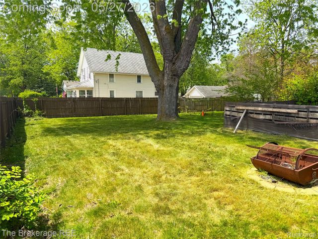 11205 N Saginaw Street, Mt. Morris, MI 48458