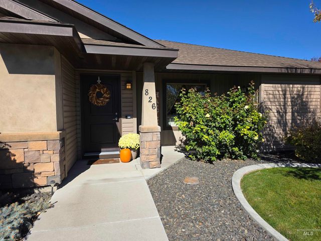 826 Hometowne Rd Hometowne Rd, Twin Falls, ID 83301 property photo