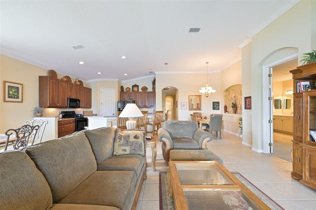 1330 EMERALD DUNES DRIVE, Sun City Center, FL 33573