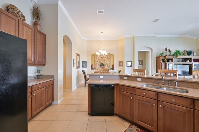 1330 EMERALD DUNES DRIVE, Sun City Center, FL 33573