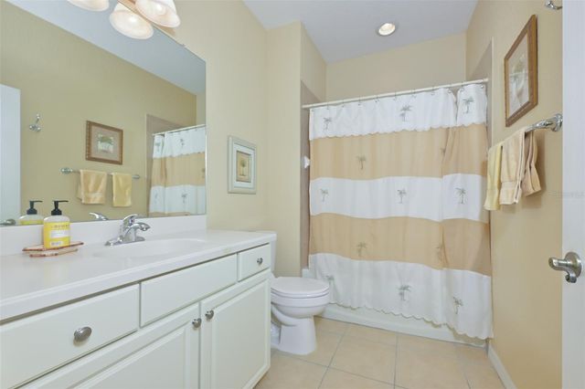 1330 EMERALD DUNES DRIVE, Sun City Center, FL 33573