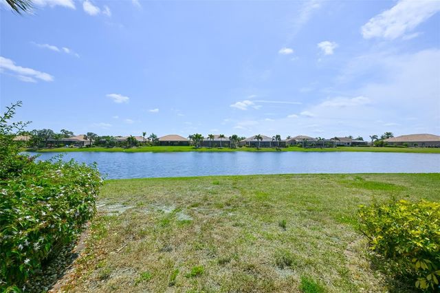 1330 EMERALD DUNES DRIVE, Sun City Center, FL 33573