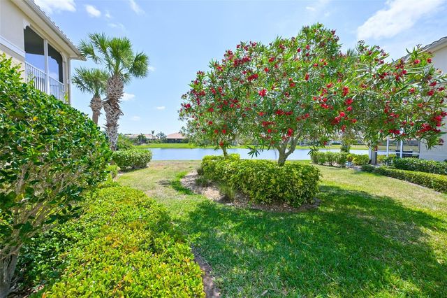 1330 EMERALD DUNES DRIVE, Sun City Center, FL 33573