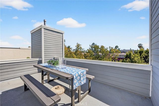 1097 Blanche Street 311, Pasadena, CA 91106