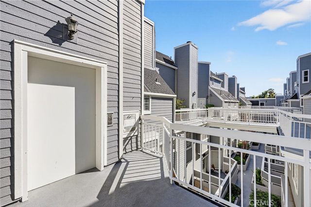 1097 Blanche Street 311, Pasadena, CA 91106