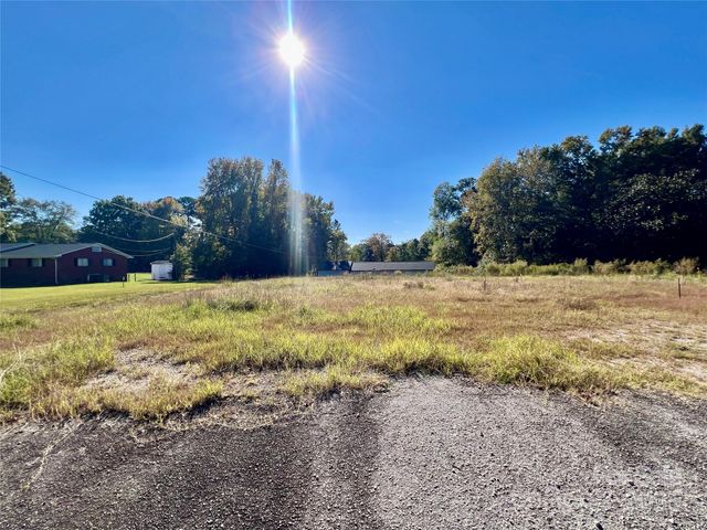 2488 Cane Mill Road, Lancaster, SC 29720