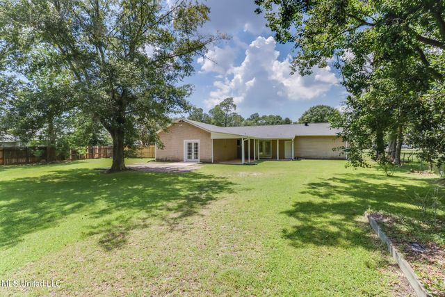 5104 Washington Avenue, Gulfport, MS 39507