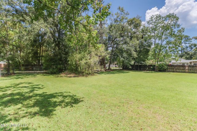 5104 Washington Avenue, Gulfport, MS 39507