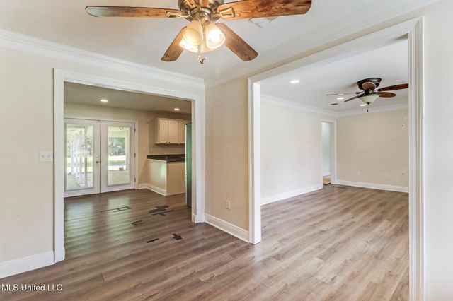 5104 Washington Avenue, Gulfport, MS 39507