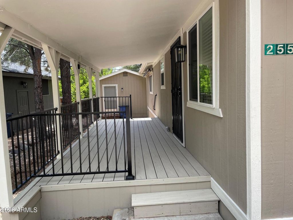 Image 2 of property listing at 255 E OAK Drive, Munds Park, AZ 86017
