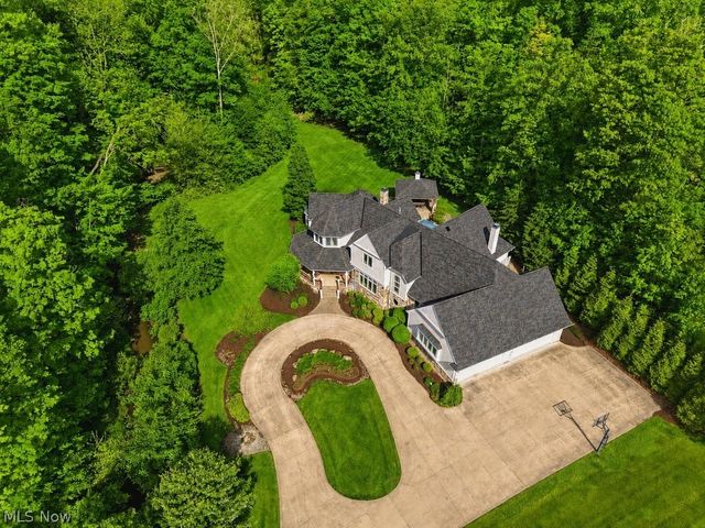 10950 Tibbetts Road, Kirtland, OH 44094