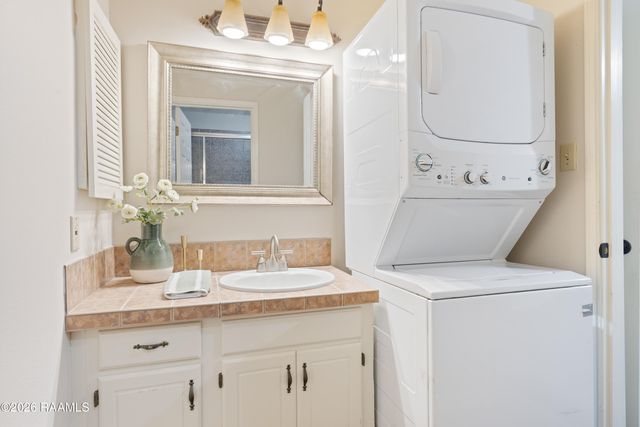 416 Doucet Road Unit 5f, Lafayette, LA 70503