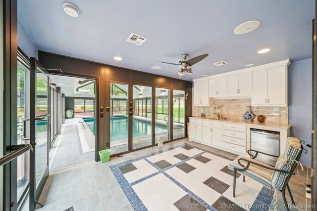 3219 S Birmingham Avenue, Tulsa, OK 74105