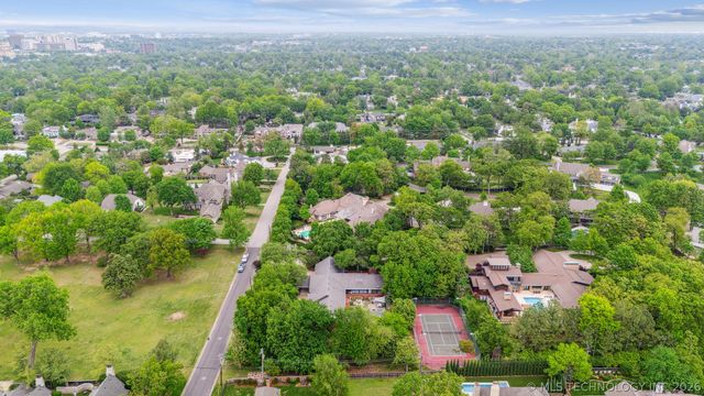 3219 S Birmingham Avenue, Tulsa, OK 74105