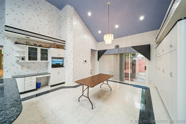 3219 S Birmingham Avenue, Tulsa, OK 74105