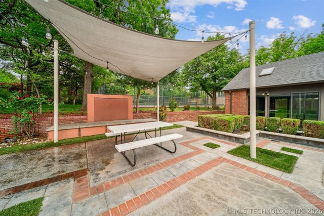 3219 S Birmingham Avenue, Tulsa, OK 74105