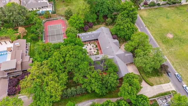 3219 S Birmingham Avenue, Tulsa, OK 74105