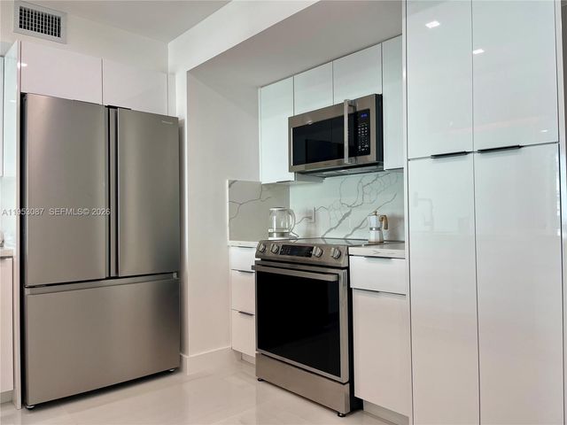 9499 Collins Ave 506, Surfside, FL 33154