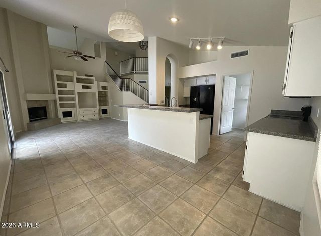 5125 E FELLARS Drive, Scottsdale, AZ 85254