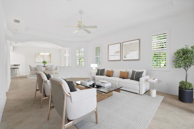 671 NW Red Pine Way, Jensen Beach, FL 34957