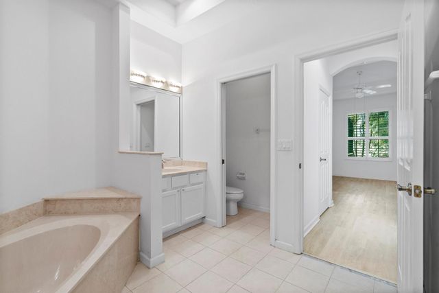 671 NW Red Pine Way, Jensen Beach, FL 34957